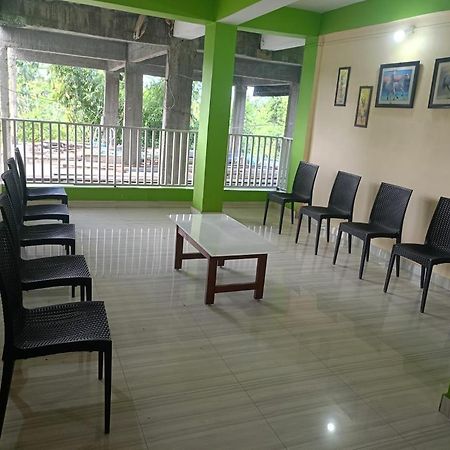 Hotel Kaziranga Holidays ภายนอก รูปภาพ