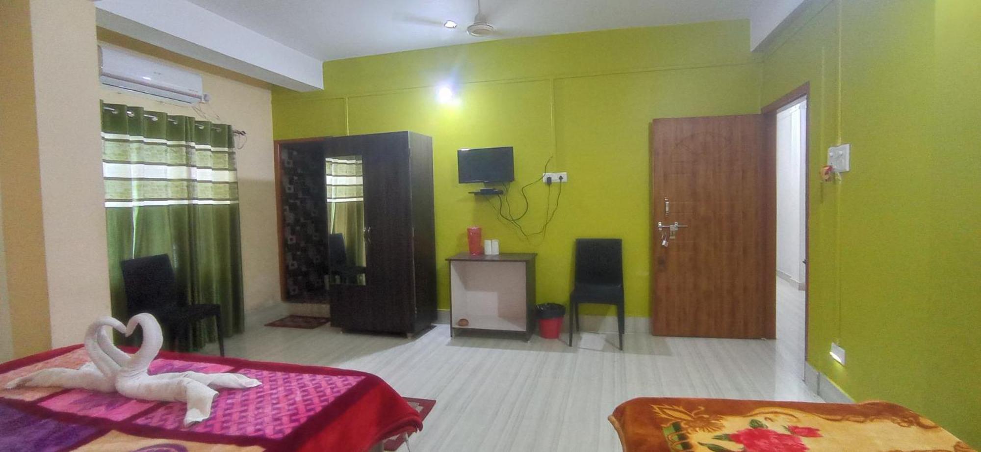 Hotel Kaziranga Holidays ภายนอก รูปภาพ
