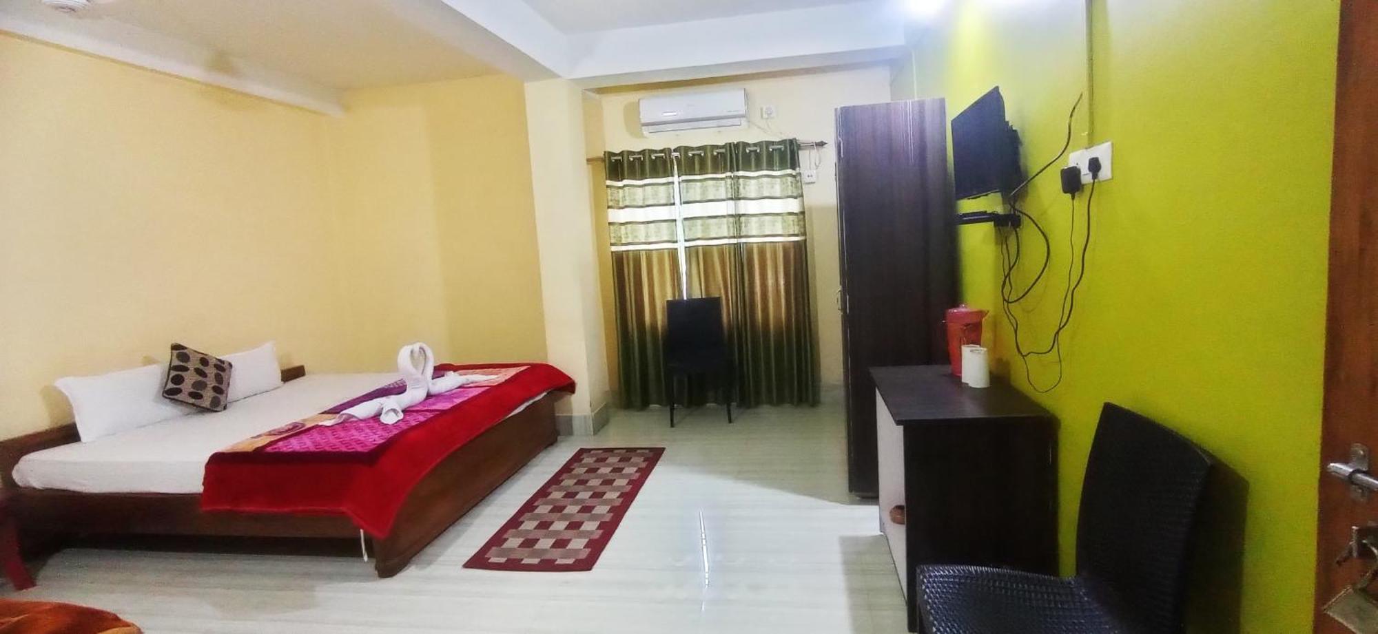 Hotel Kaziranga Holidays ภายนอก รูปภาพ
