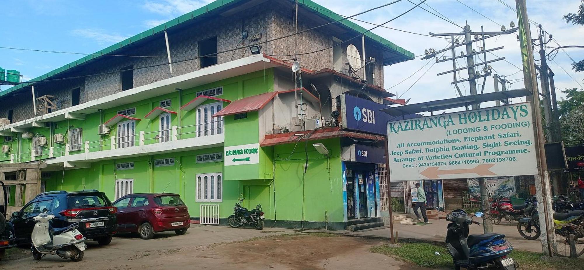 Hotel Kaziranga Holidays ภายนอก รูปภาพ
