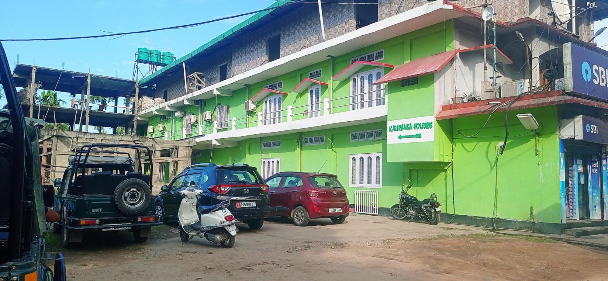 Hotel Kaziranga Holidays ภายนอก รูปภาพ